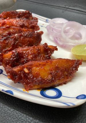 A picture of Chicken momos.