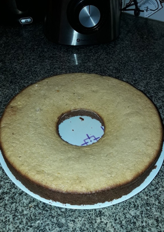 Una foto de Torta de naranja con harina de avena en licuadora aprendiendo