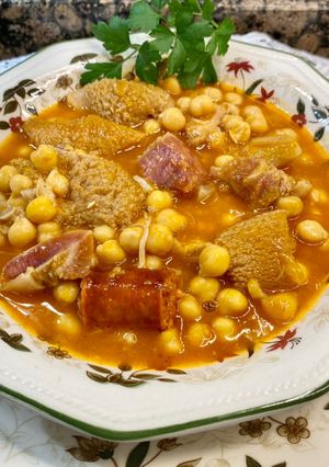 Una foto de Garbanzos con callos