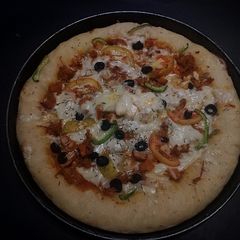 A picture of Pizza.