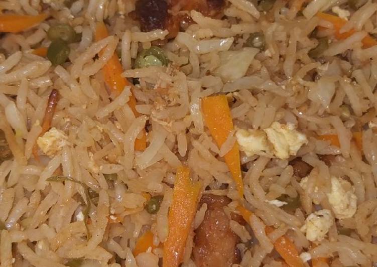 Recipe of Perfect Chicken fried rice