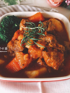 紅酒燉牛肉(一鍋到底) 的食譜成品照片