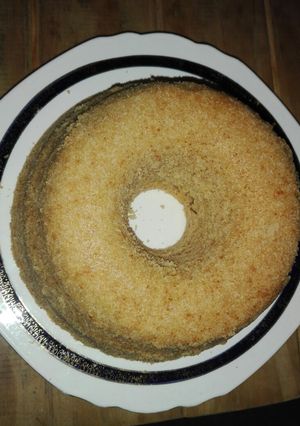 Una foto de Budín de limón🍋😋