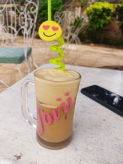 Una foto de Café frío 😋