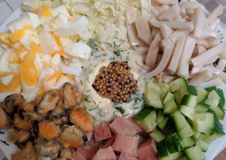 Салат из морепродуктов