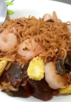 รูปของ ผัดไวไว,กุ้ง,ไข่เยี่ยวม้า,ข้าวโพดอ่อน