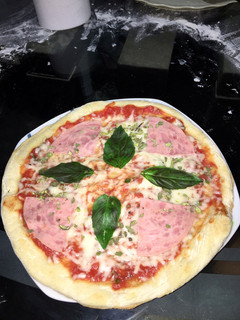 Una foto de Pizza Napolitana
