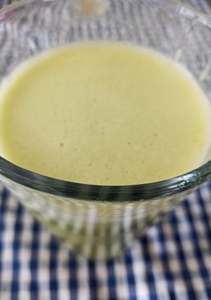 Una foto de Jugo de naranja con nopal 🍊🌱