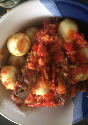 Foto resep Ikan Cuekin Telur Puyuh Balado Enaaaak