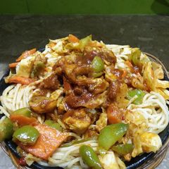 A picture of Chicken tikka masala spaghetti 😋.