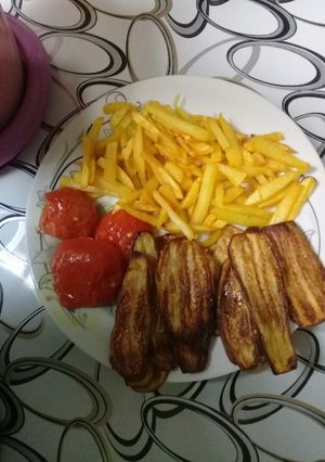 عکسی از دستور بادمجون سرخ کرده 😊😊