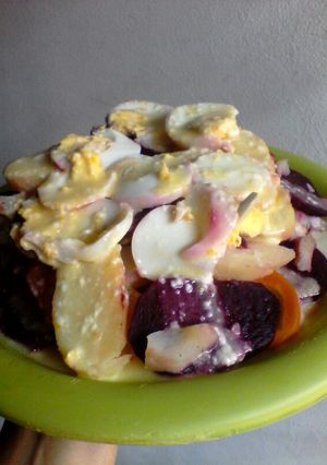 Una foto de Ensalada rusa al estilo zuliano
