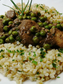 Zöldborsós csirkemáj recept fotója