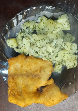 Rántott hal petrezselymes burgonyával recept fotója