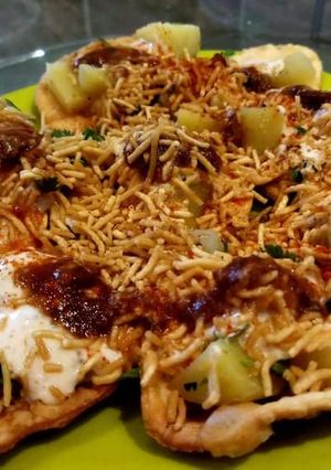 পাপড়ি চাট (papri chat recipe in Bengali) রেসিপির প্রধান ছবি