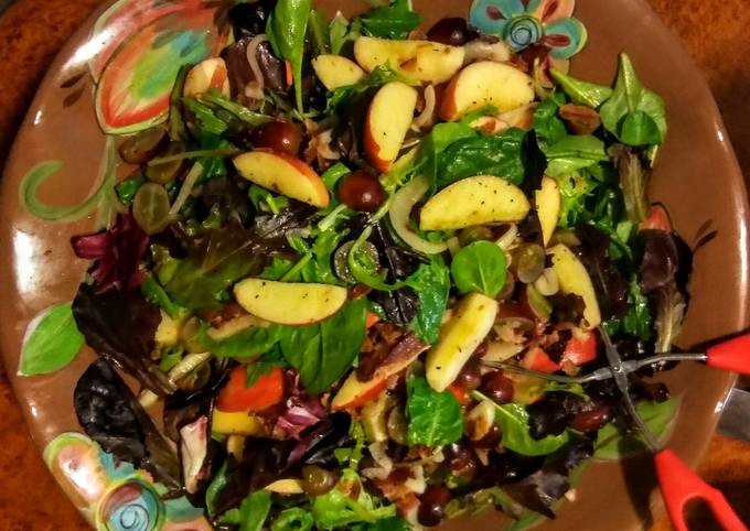 Easiest Way to Make Any-night-of-the-week Bacon apple cider salad