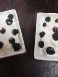 Moras de maceta con yogurt griego