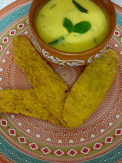 गुजराती फाफडा (Gujarati fafda recipe in hindi) रेसिपी मुख्य फोटो