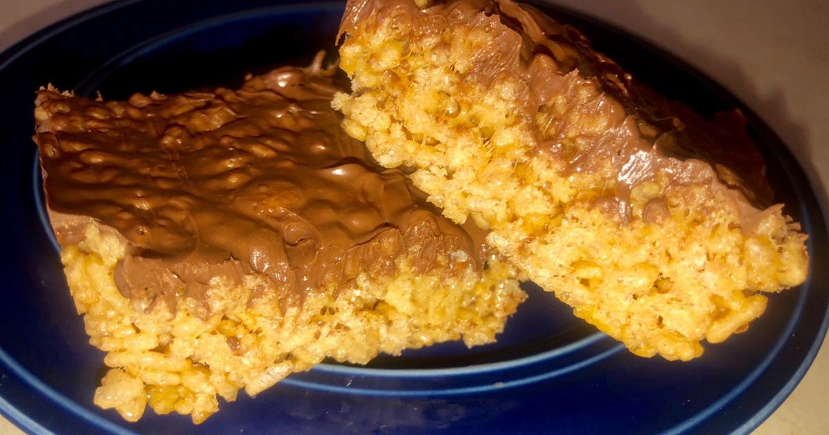 10 Minute Reese’s Rice Krispie Treats Recipe By Chef Nena