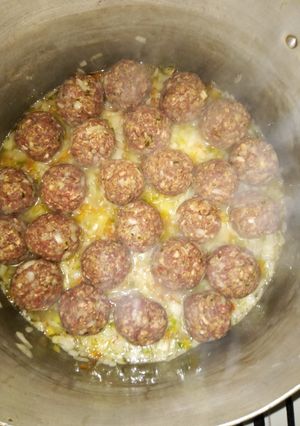 Una foto de Albóndigas con salsa