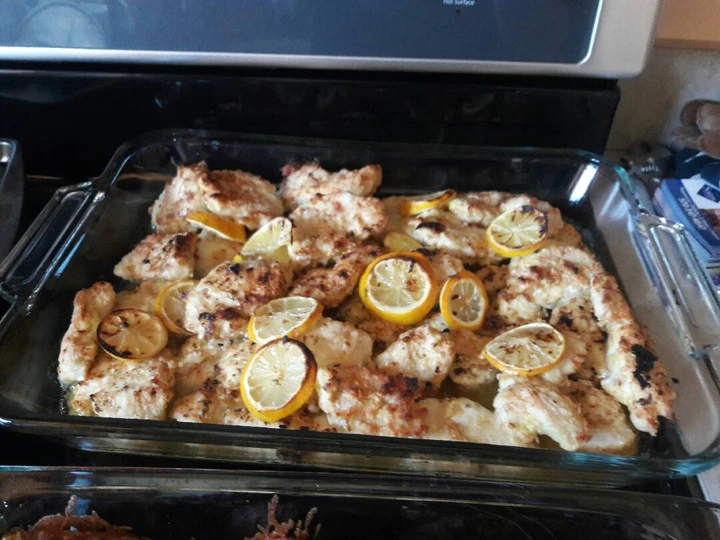 Easy Way Prepare Recipe Fresh lemon garlic chicken that is Delicious, Can Spoil the Tongue}