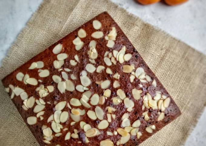 Bagaimana Menyiapkan Banana moist chocolate cake, Enak Banget