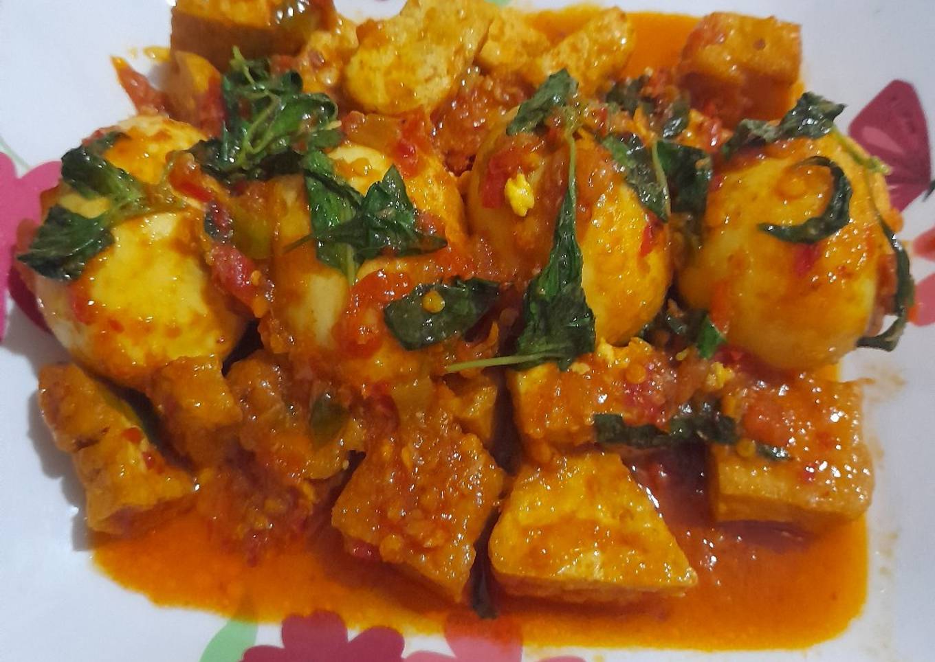 Telor tahu woku