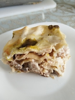Una foto de Lasaña de salmón y langostinos