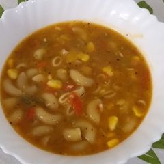 Macaroni soup A picture of Macaroni soup.