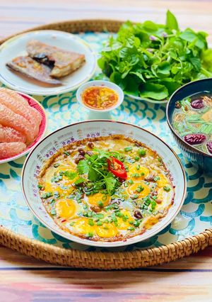 Hình của món Trứng Cút Rim Xì Dầu.