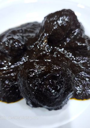 Una foto de Albóndigas con sepia en su tinta