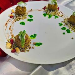 A picture of Green Bake Falafel.