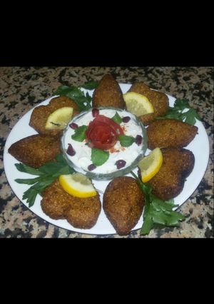 A picture of Syrian Fried Kibbeh.
