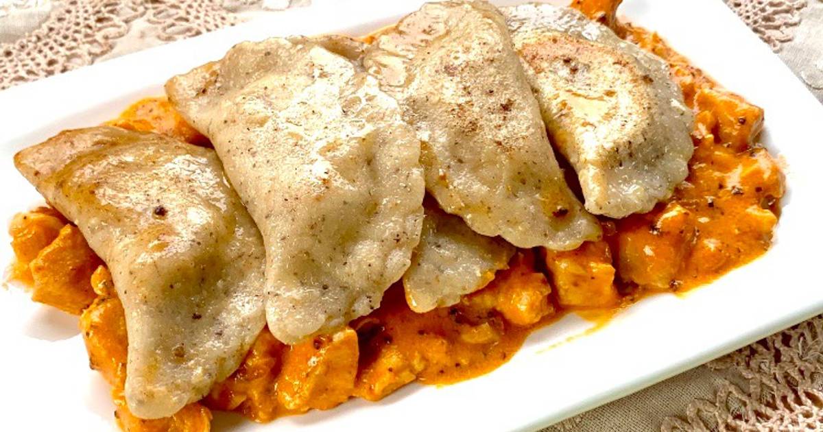 Ricetta Ravioli Al Grano Saraceno E Aquafaba Ripieni Di Ceci E Patate Con Strogonoff Di Pollo Di