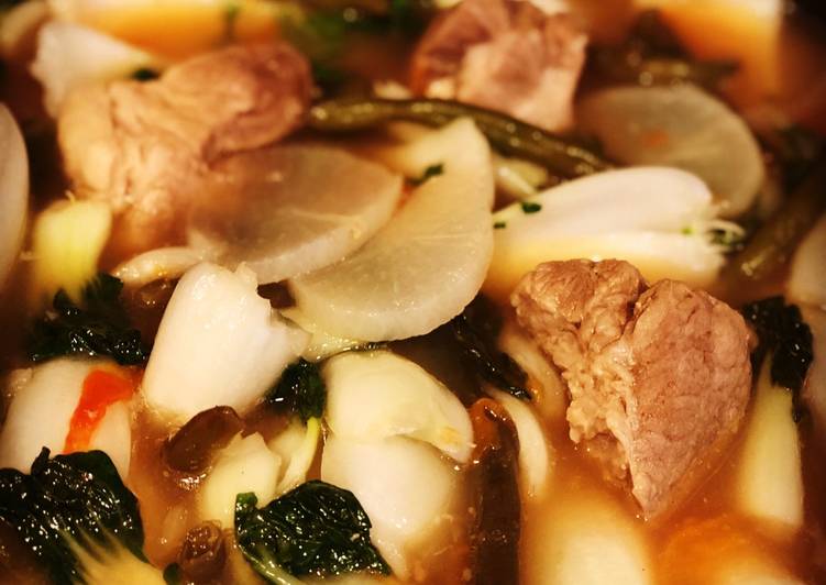 How to Prepare Any-night-of-the-week Pork Sinigang