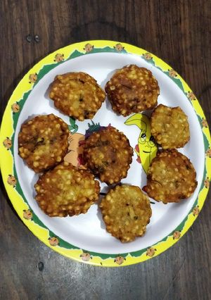 A picture of Saboo dhana ki tikki.