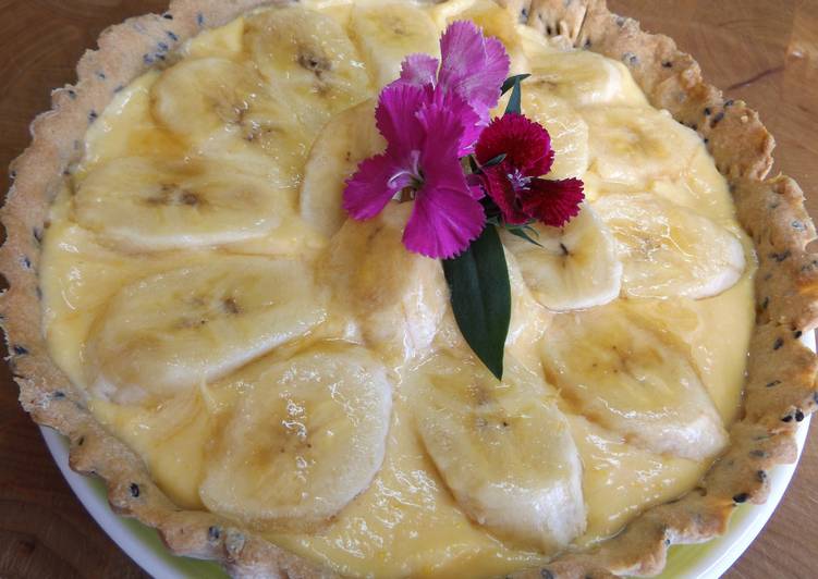 Tarta de plátanos con crema de naranja sin azúcar, y sin harina de trigo