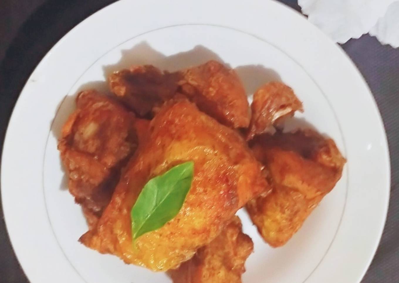 Ayam goreng ngohyong