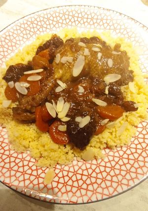 Une photo de Tajine de poulet aux fruits secs au Cookeo