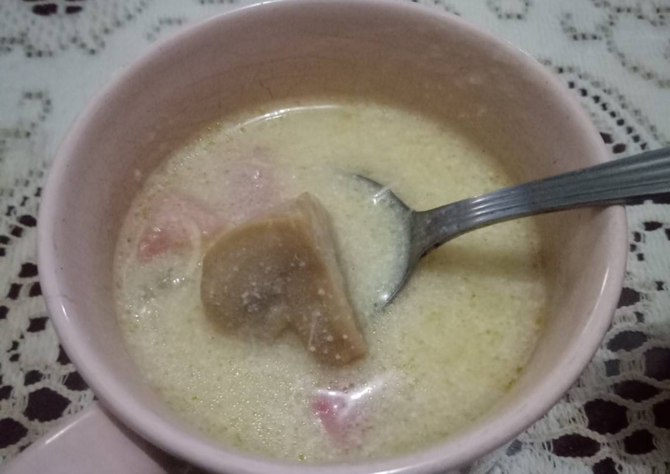 Sup Krim Ayam Jamur