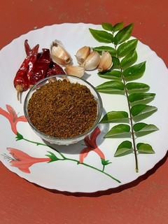 கறிவேப்பிலை பொடி செய்முறை முக்கிய புகைப்படம்