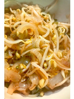 就是鐵板燒豆芽配菜 的食譜成品照片