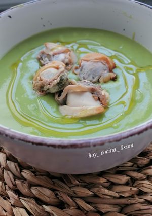 Foto principal de Crema fría de guisantes congelados