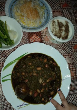 عکسی از دستور قرمه سبزی