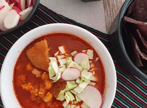 Una foto de Pozole de cerdo !