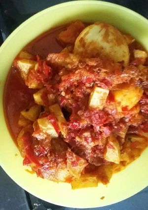 Foto resep Balado kentang telor