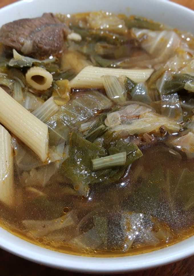Una foto de Sopa de macarrones y verduras