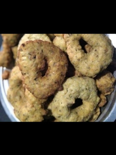 वड़ा सांबर (vada sambar recipe in Hindi) रेसिपी मुख्य फोटो
