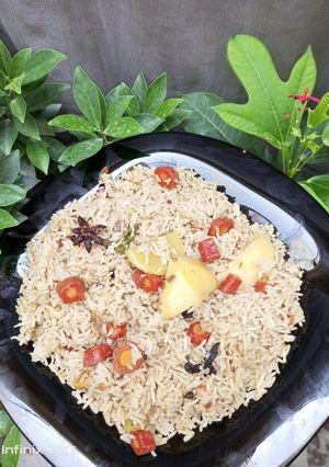 A picture of Alu masala rice.