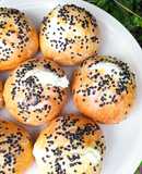 Cream Cheese Stuffed Rolls 🥯
